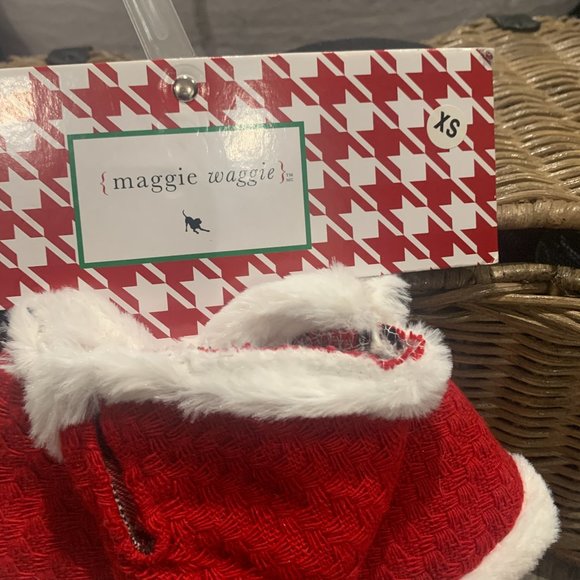 Maggie Waggie Mrs. Claus Christmas Caped Dress with Matching Hat XS NWT - Picture 6 of 11